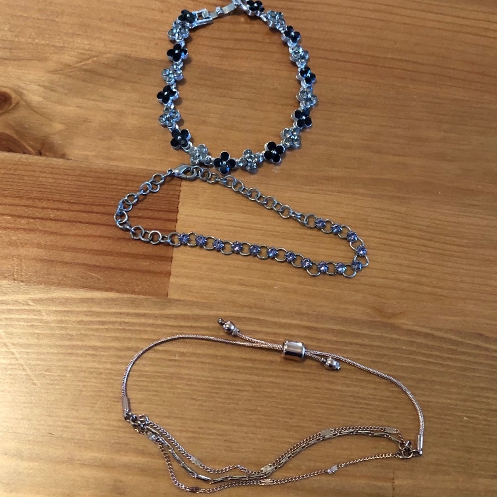 Set of bracelets